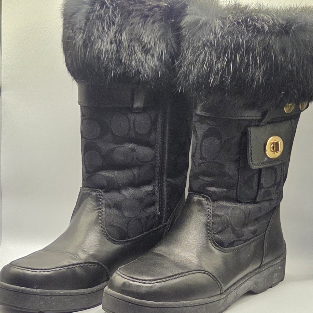 Coach Black Winter Boots with Faux  Fur Trim